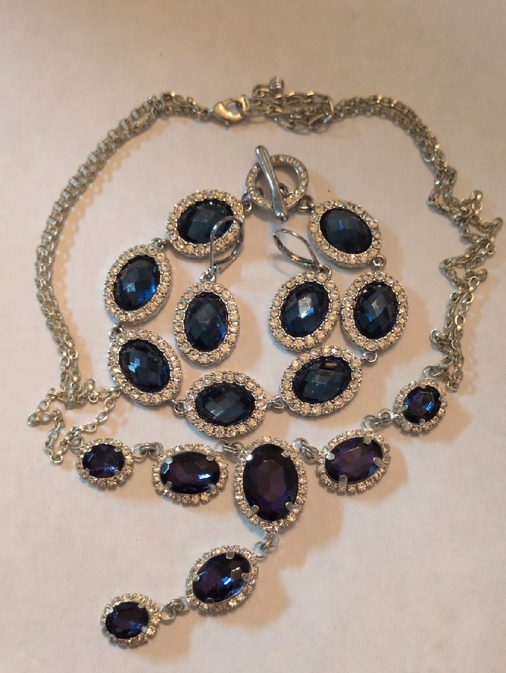 Silver tone Blue Costume Jewelry Set Necklace Earrings And Bracelet Sapphire